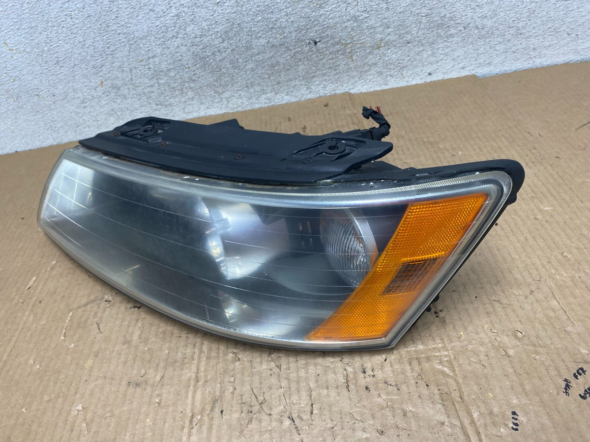 2006 to 2008 Hyundai Sonata Left Driver LH Side Headlight Halogen AI6833 DW1