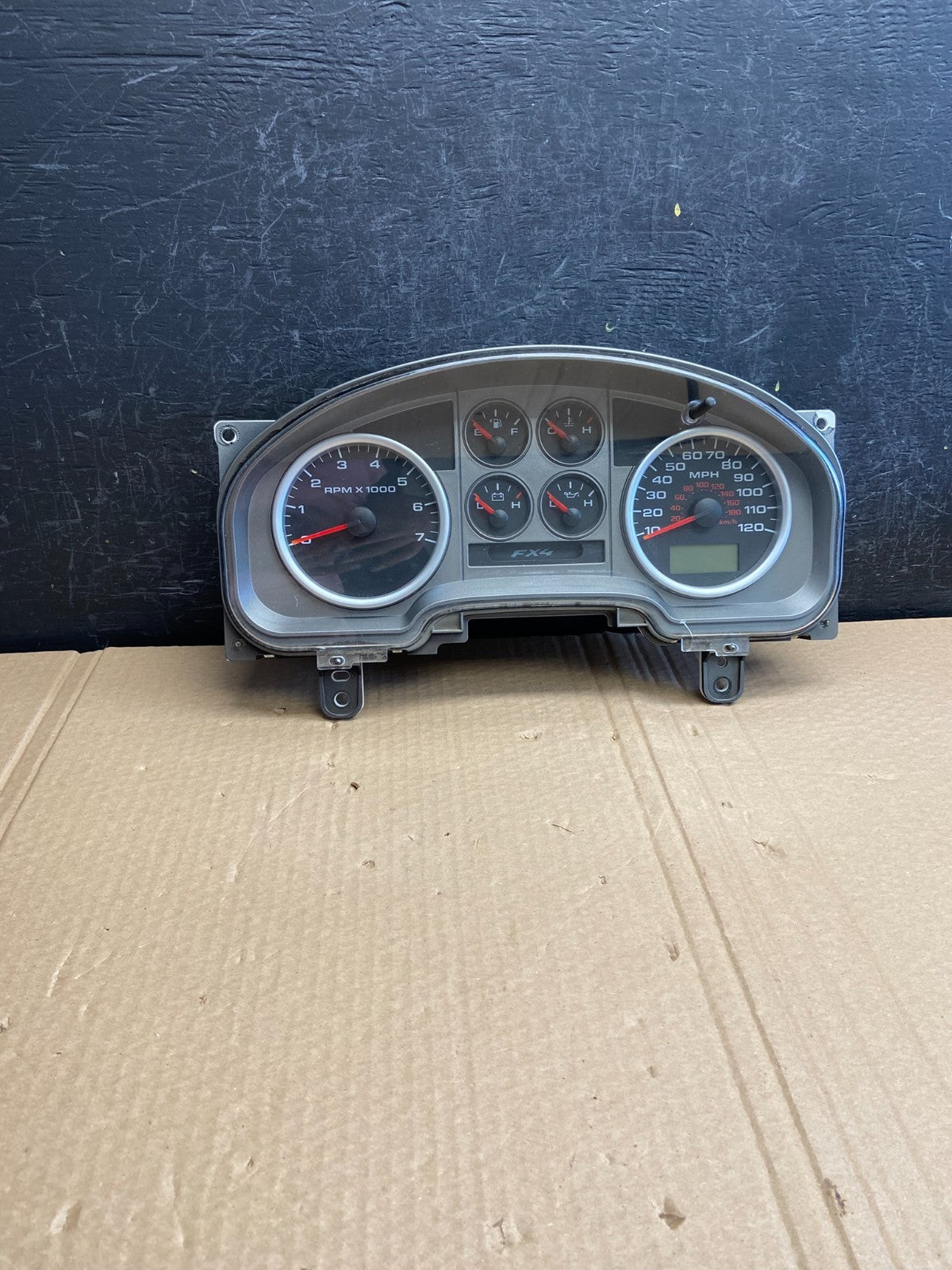 2004 2008 Ford F150 F-150 FX4 Speedometer Cluster Gauge AF6136 DG0