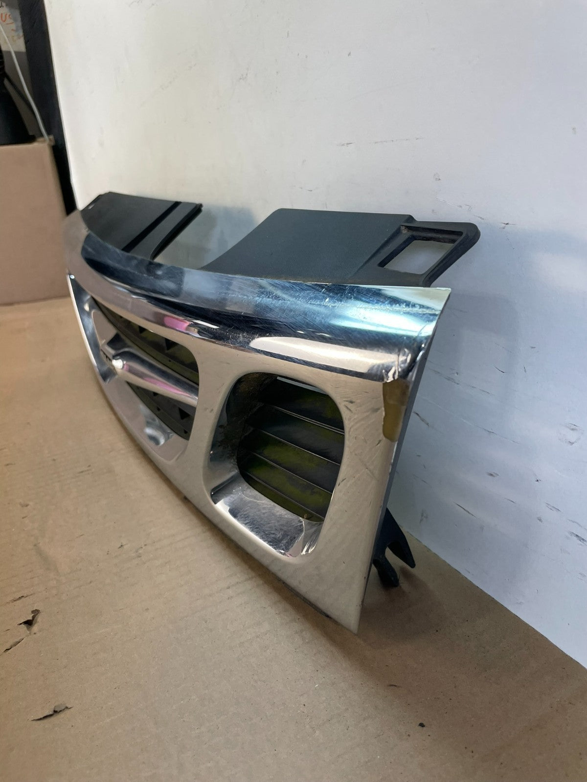 1999 to 2001 Saab 9-3 Front Upper Grille Grill AH6560 DG1