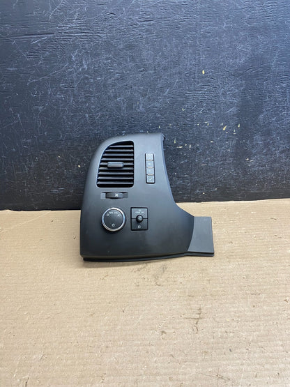2007 to 2014 Silverado Front Left Driver Headlight Switch Air Vent AH3663 DG0