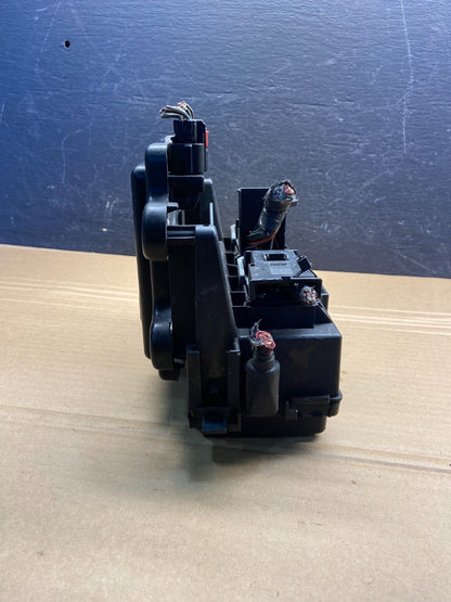 2006 Jeep Grand Cherokee Integrated Power Fuse Box 04692085ab ae4692 DG2