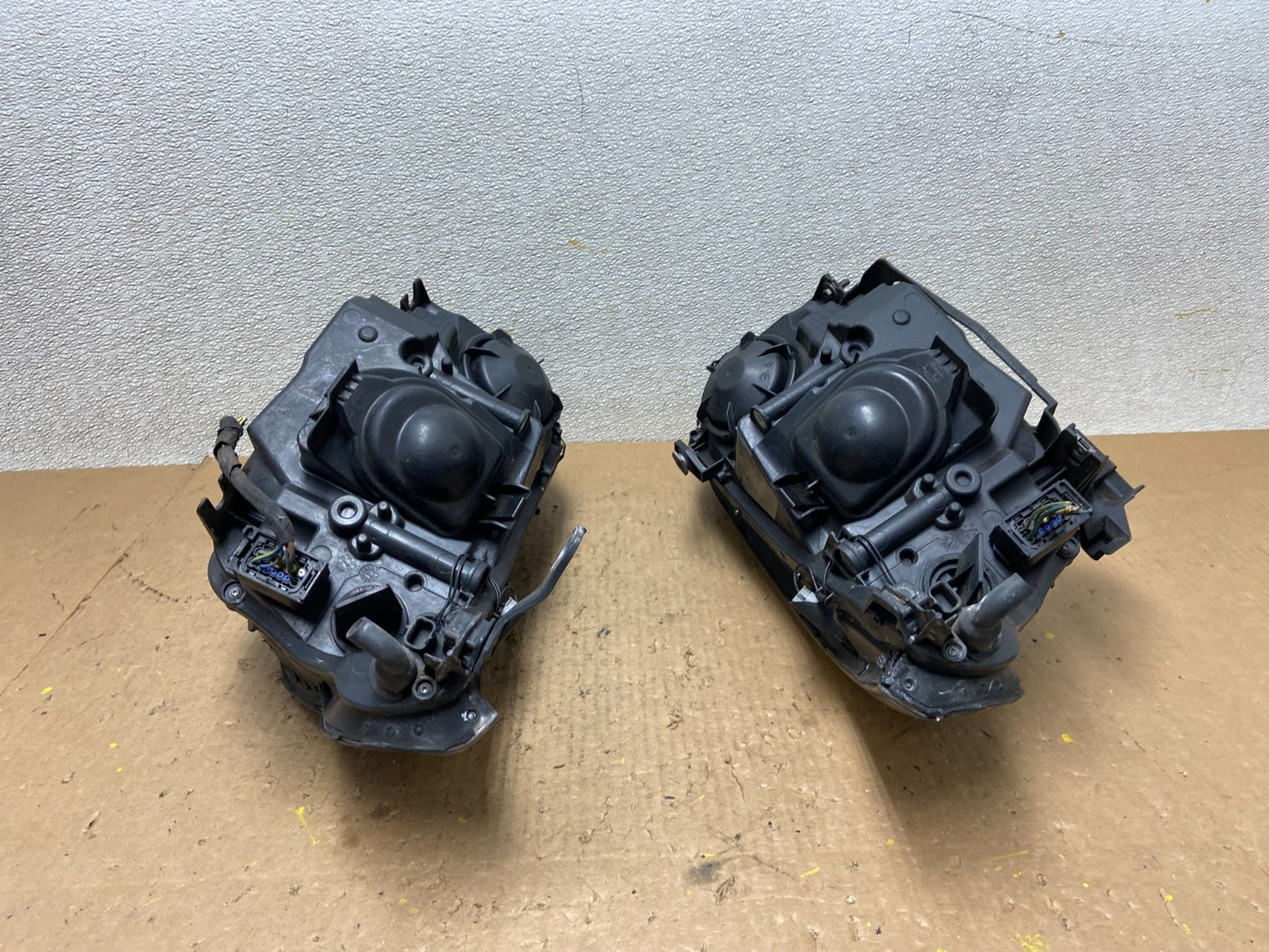 2008 - 2010 Bmw 5 Series 535I 550I Halogen Left+Right Headlights AA0092 DG10