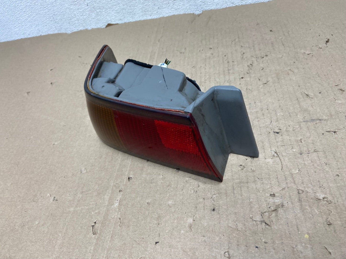 1997 1998 1999 Toyota Camry Tail Light Left Driver Rh Side AG6930 LK1
