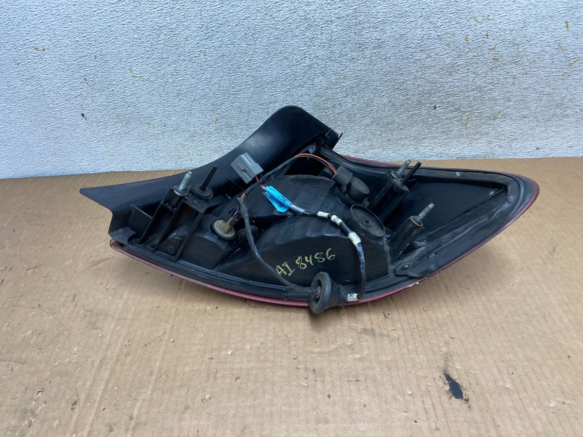 2000 2001 2002 2003 Ford Taurus Left Driver Lh Side Tail Light AI8486 LK8