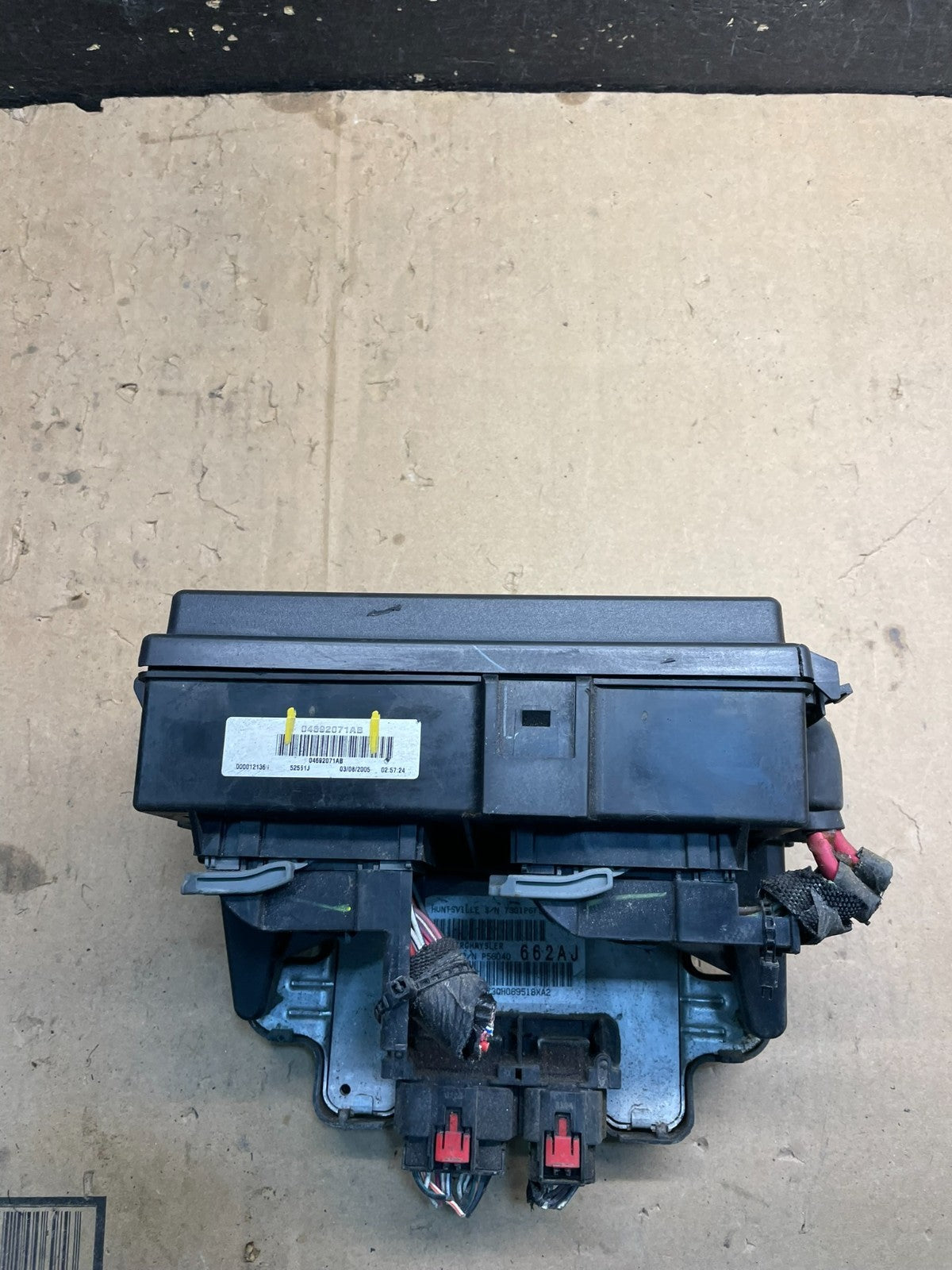 2005 Jeep Grand Cherokee Integrated Power Fuse Box Relay 04692071AB W7262 DG2