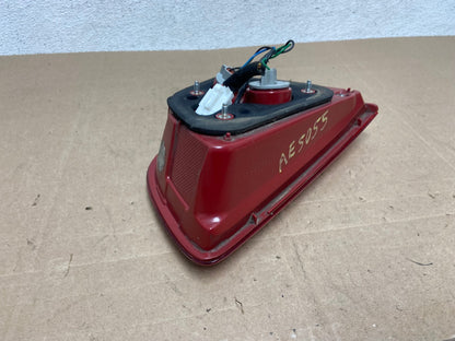 2016 2017 2018 Kia Sorento Right Passenger RH Inner Tail Light AE5055 LK4