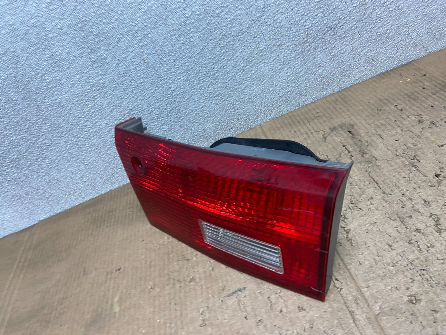 2005 Honda Accord Sedan Right Passenger Inner Tail Light Oem AA8367 LK1
