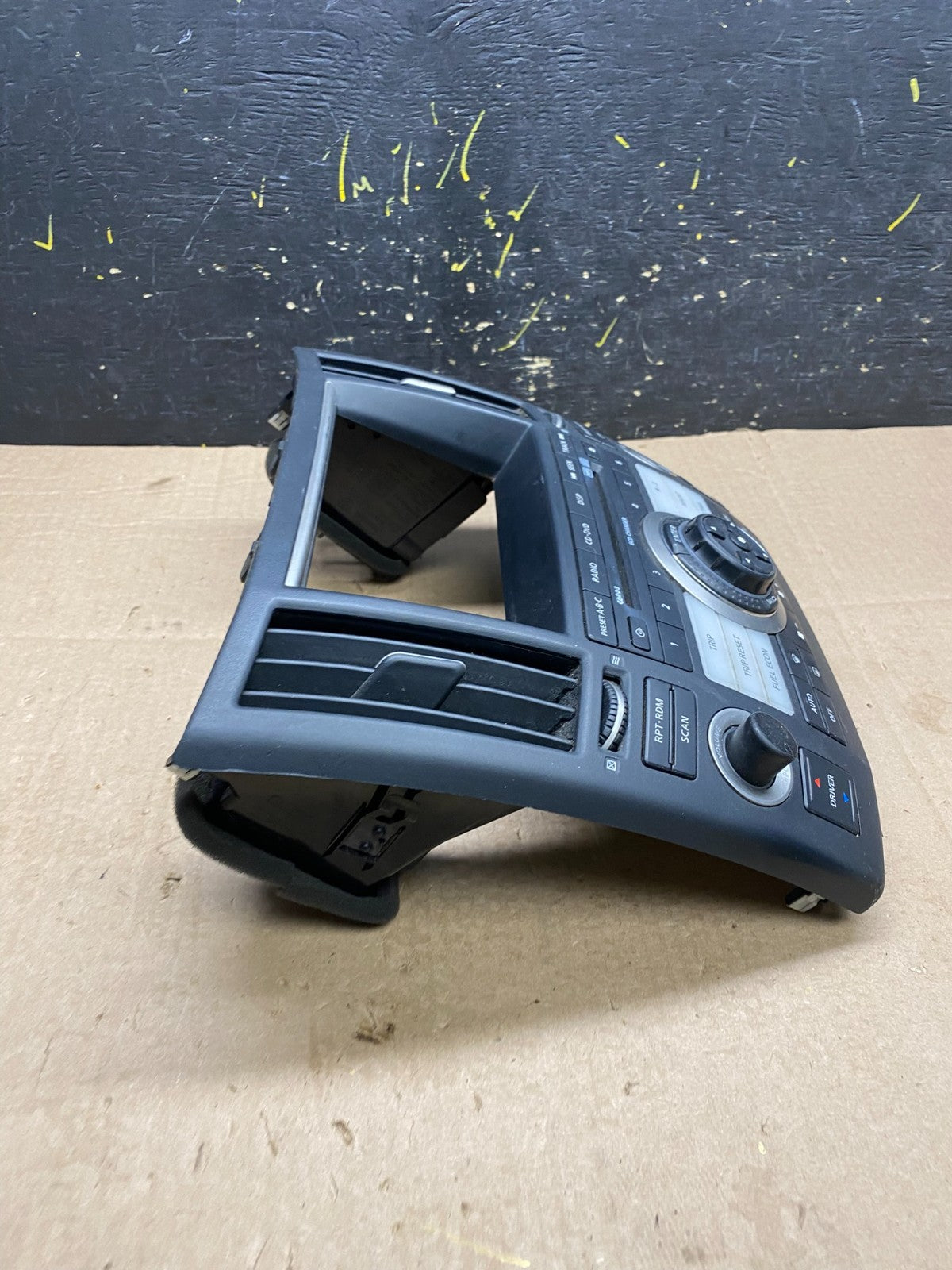 2006 - 2008 Infiniti FFX35 FX45 Radio Climate Control Panel Bezel z0063 DG2