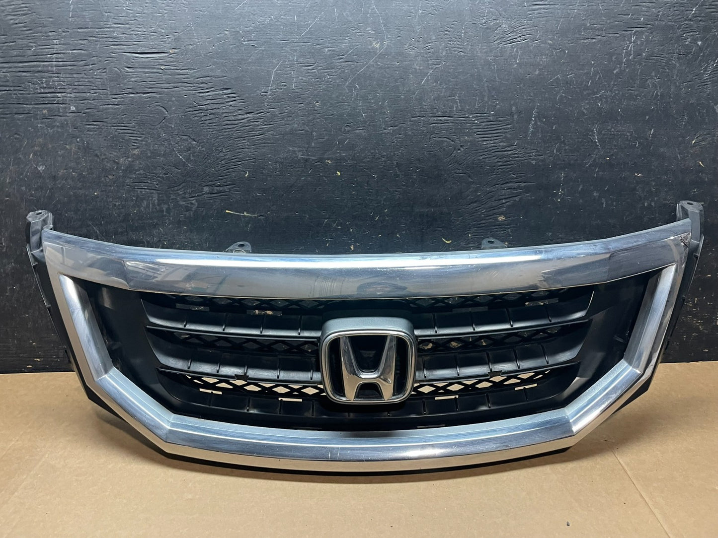 2008 2009 2010 Honda Odyssey Front Upper Grill Grille Y9468 DG0