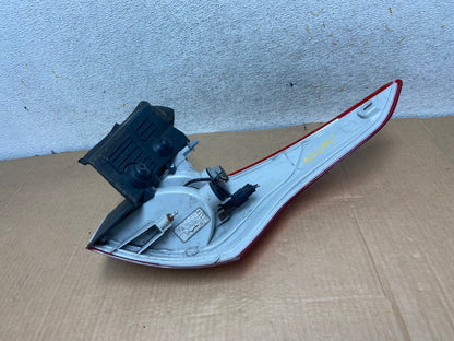 2013 to 2016 Ford Escape Left Driver LH Side Tail Light AI6881 LK6