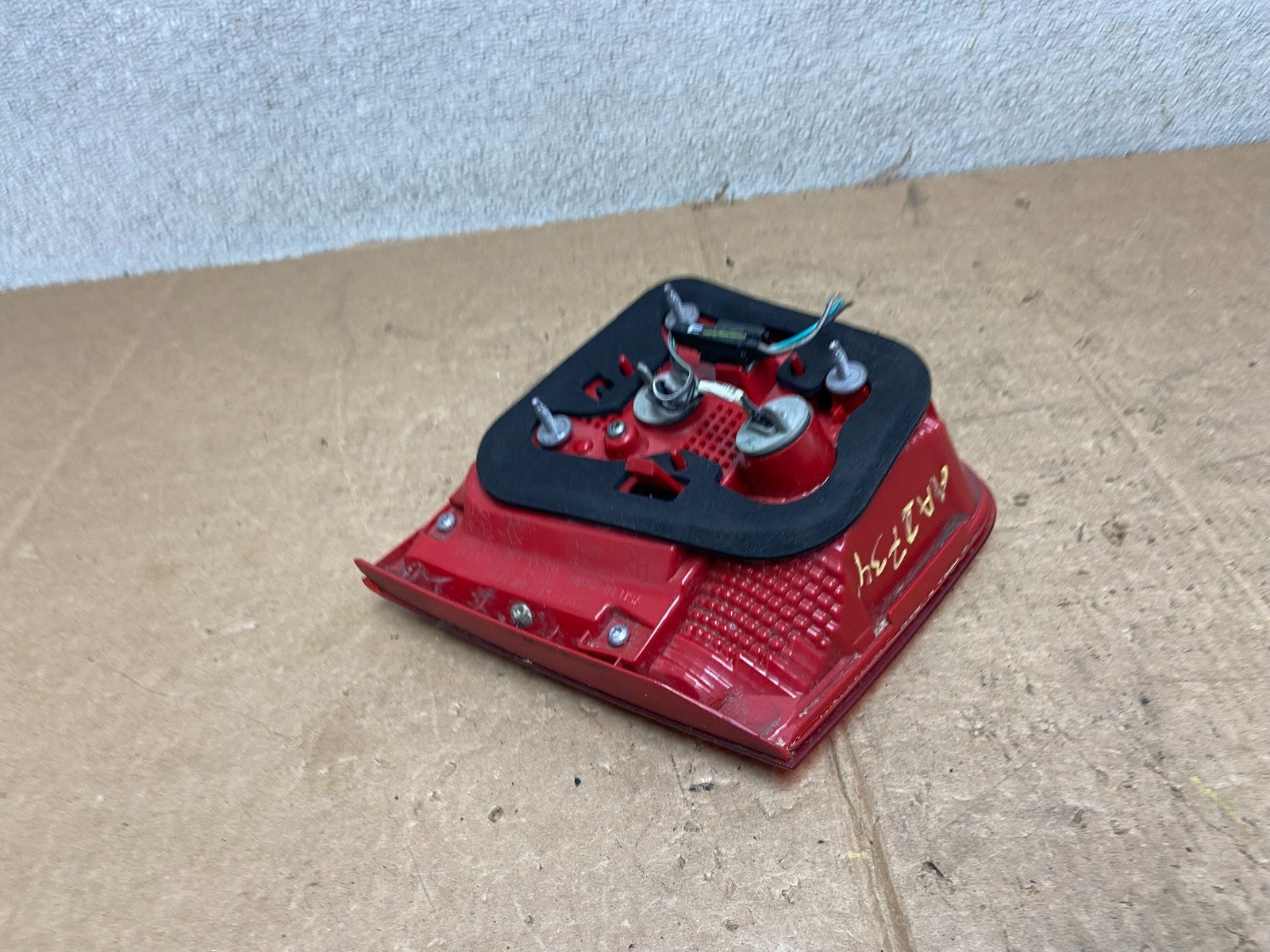2013-2016 Chevrolet Malibu Right Passenger Rh Inner Tail Light Oem AA27344