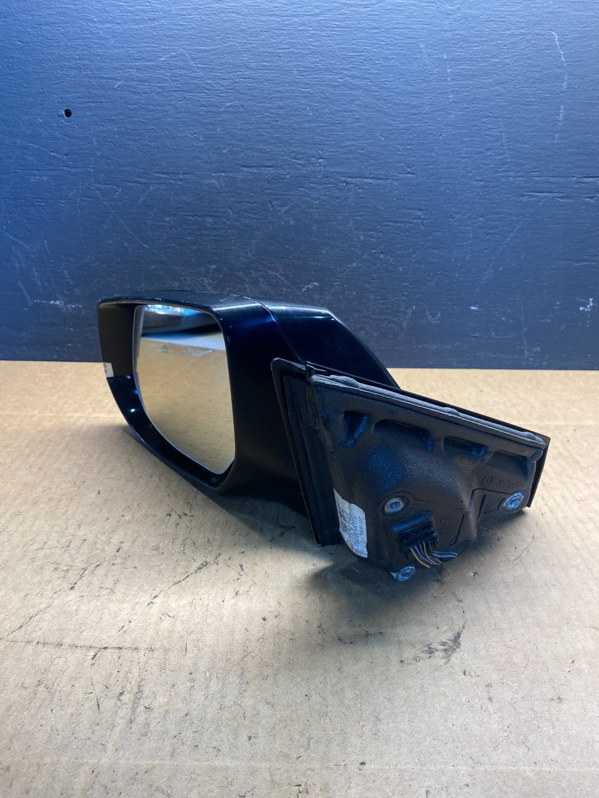 2016 to 2019 Cadillac XTS Left Driver LH Side Door View Mirror AC4322 DW6