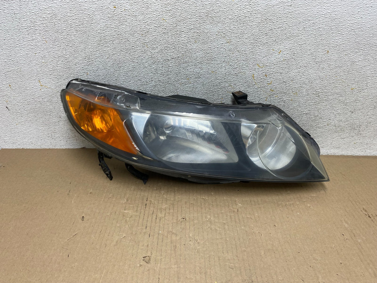2006 2007 2008 Honda Civic Sedan Right Passenger Headlight Halogen AH5765 DW0
