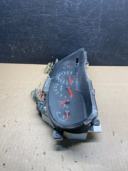 2006 Ford E350 Gauge Speedometer Cluster ag9367 DG1