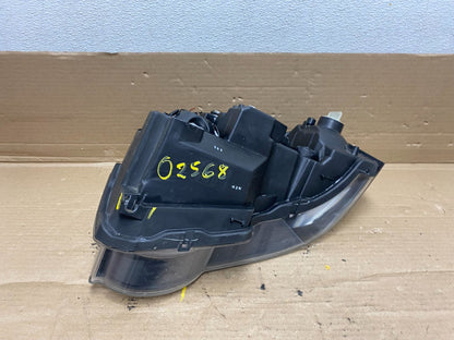 2004-2005 Land Rover Freelander Right Passenger Rh Halogen Headlight O2568 DW13