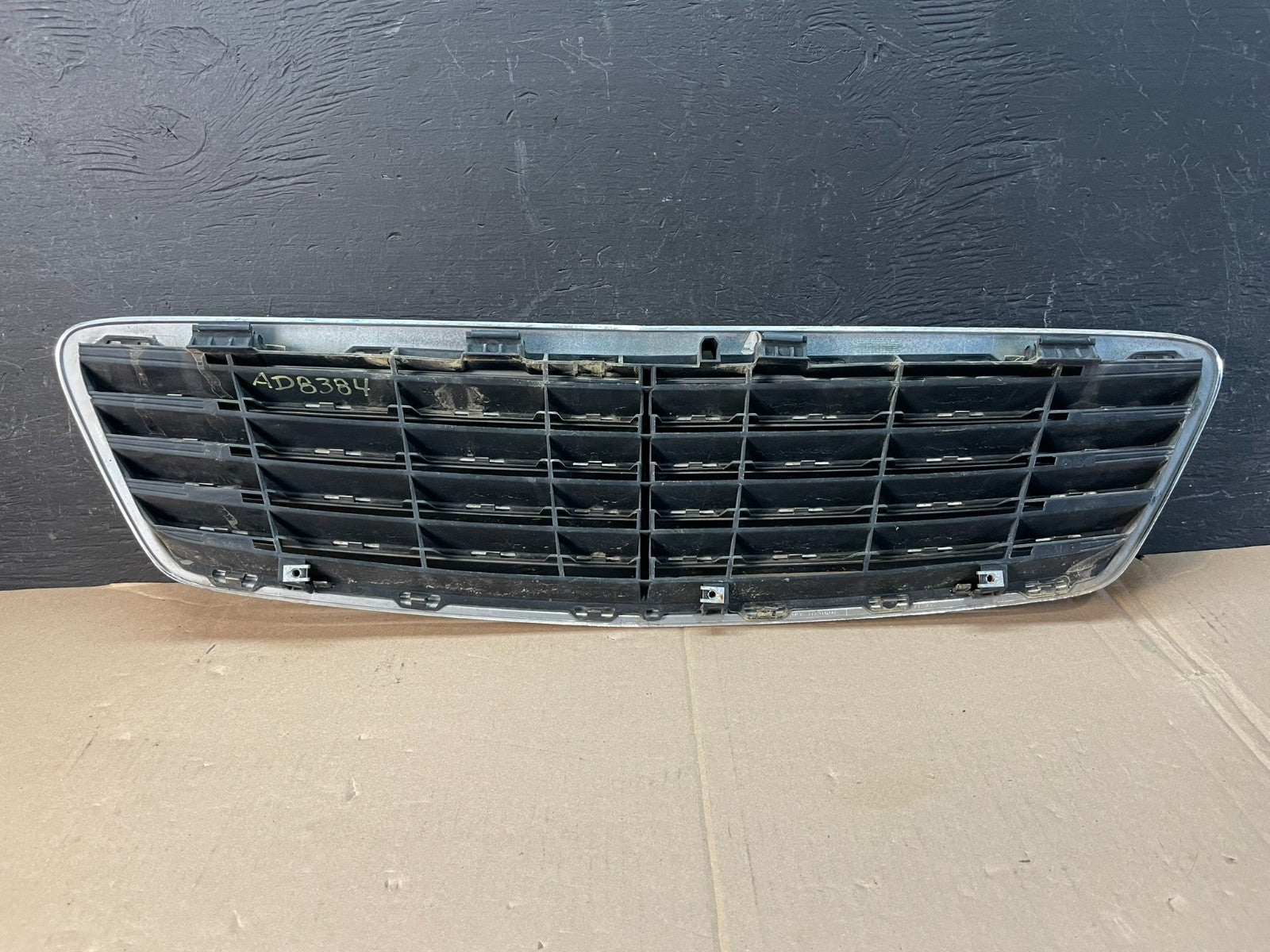 2000 to 2002 Mercedes-Benz S-Class S500 S430 Front Upper Grille AD83843