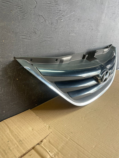 2011 to 2014 Hyundai Sonata Front Upper Grill Grille ae3527 DG2