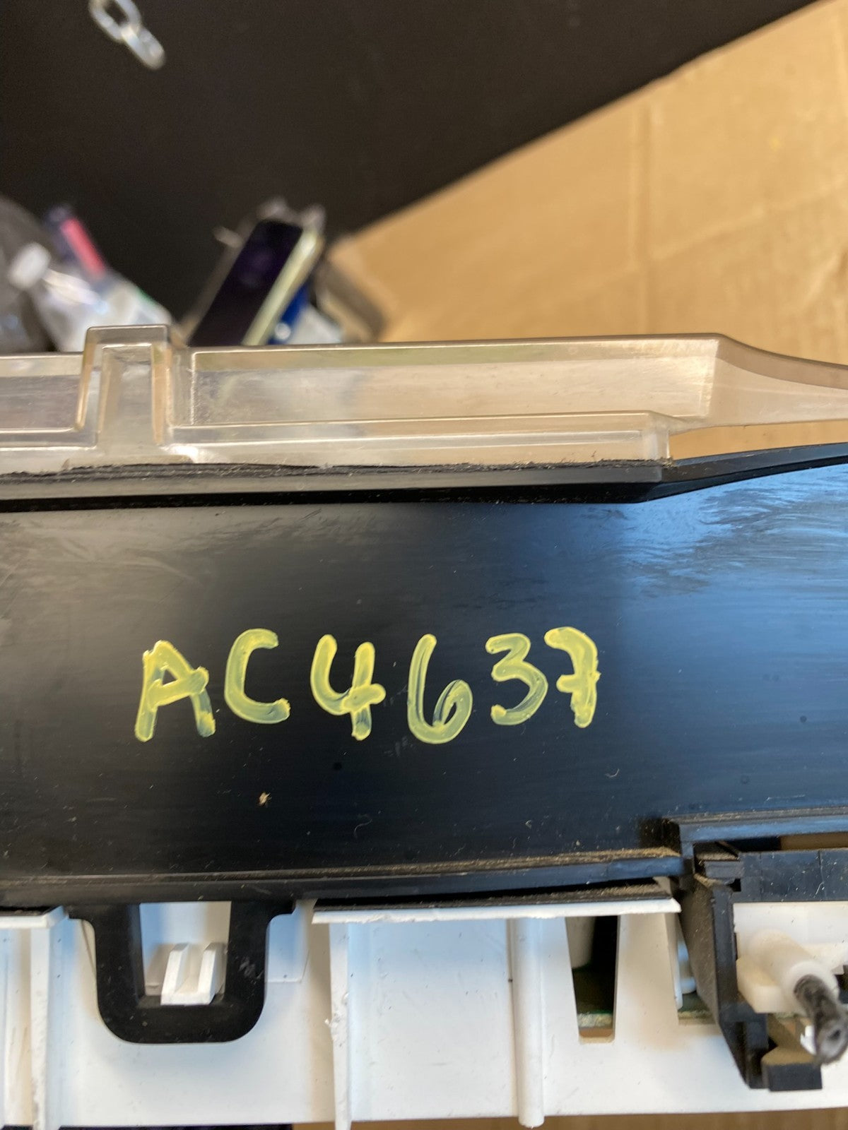 2006 Ford E350 Gauge Speedometer Cluster OEM AC4637 DG7