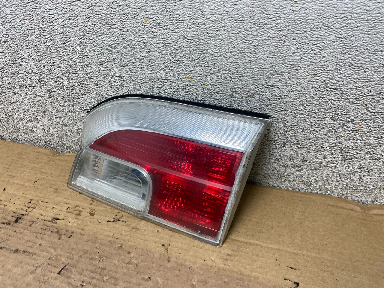 2013 to 2017 GMC Terrain Denali Right Passenger Inner Tail Light OEM ab5232 DG1
