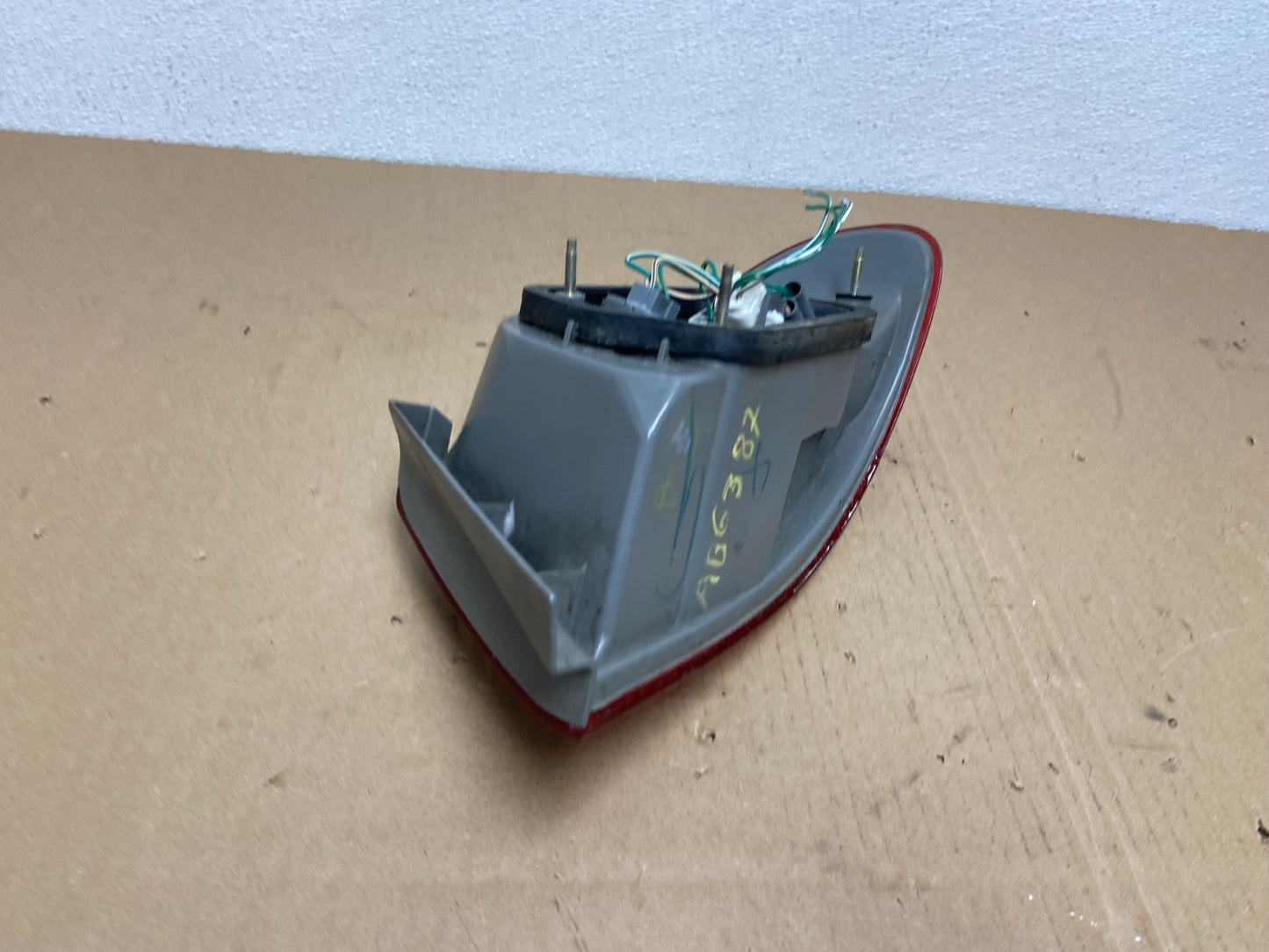 1998 1999 2000 Toyota Corolla Left Driver Lh Side Tail light AB6387 DW5