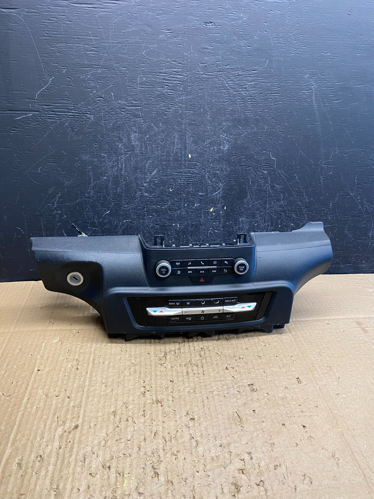 2020 to 2023 Ford Explorer A/C Heater Climate Control Panel ad1913 DG0
