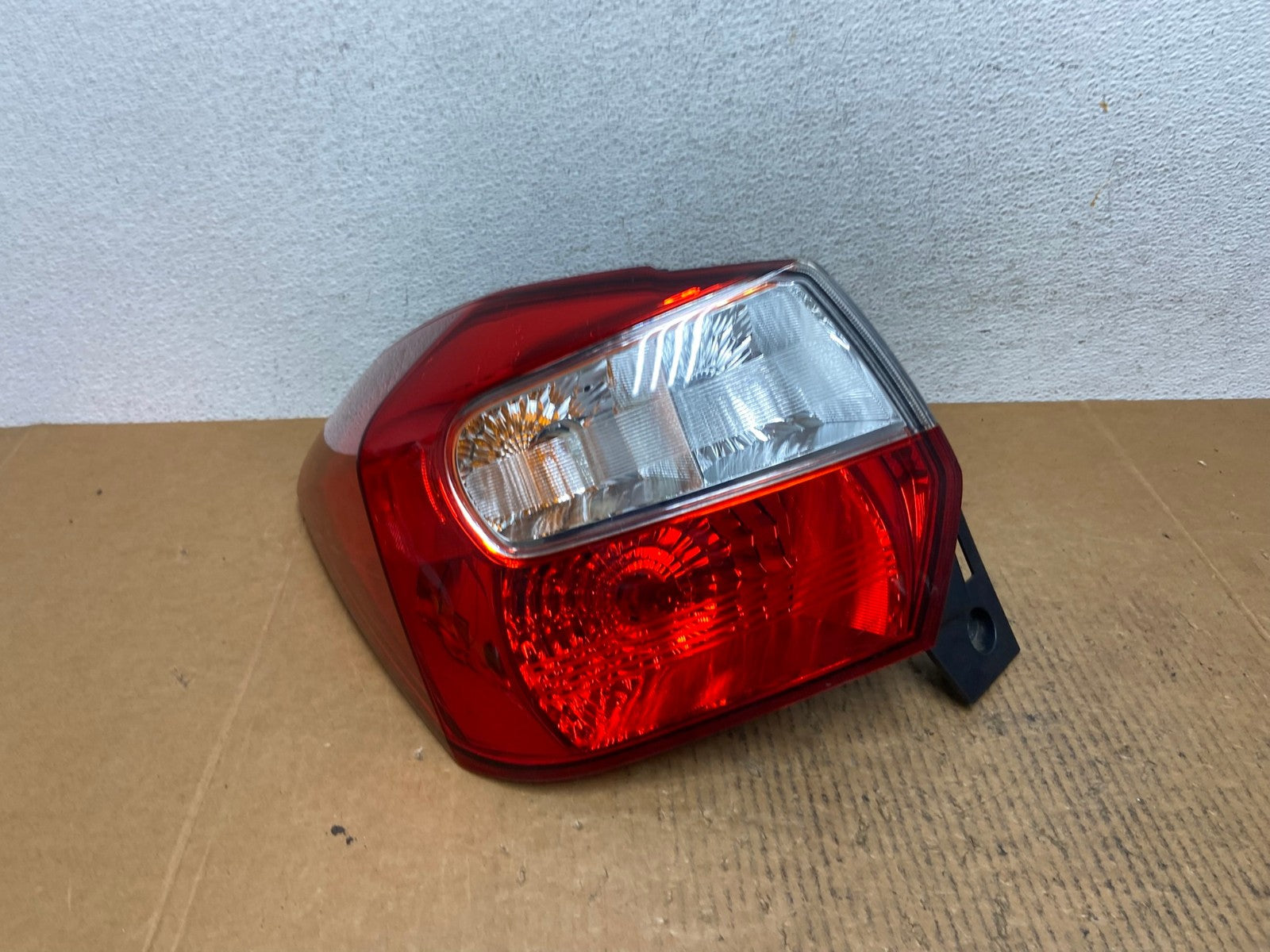 2012 to 2016 Subaru Impreza Crosstrek Left Driver LH Tail Light AE1154 LK0