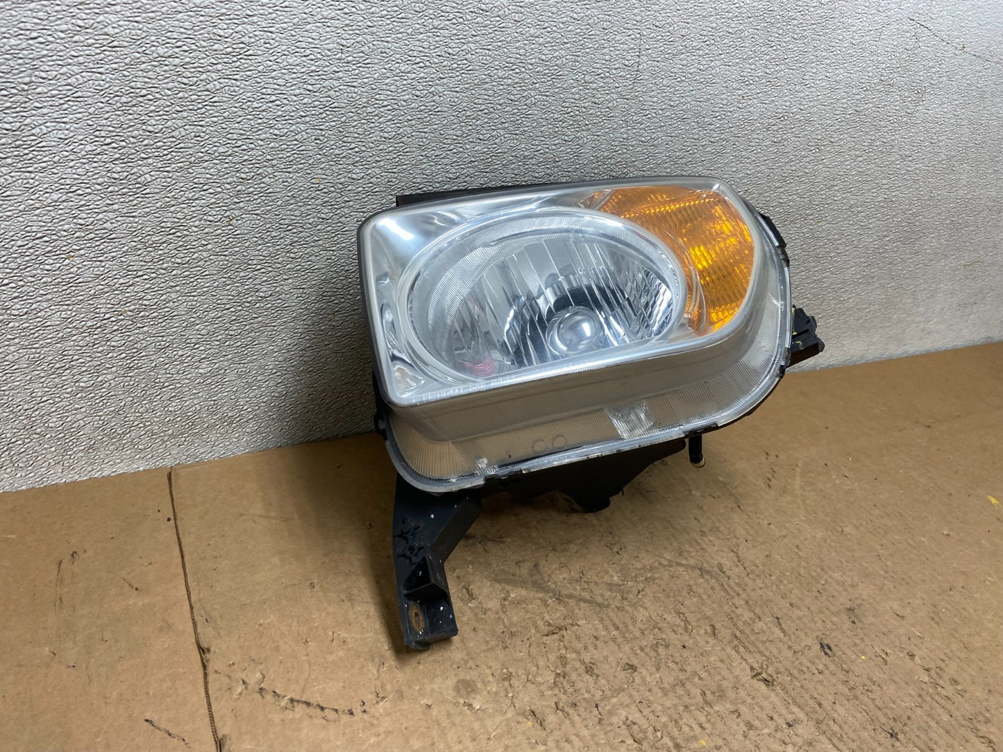2003 to 2006 Honda Element Left Driver Lh Side Headlight Z9580 DW2
