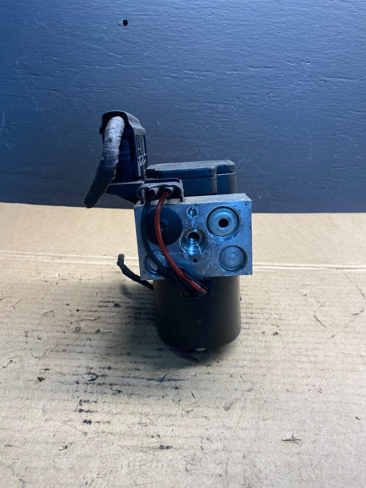 2000 - 2006 Mercedes S600 CL500 S430 ABS Anti Lock Brake Pump Module ab7318 DG4