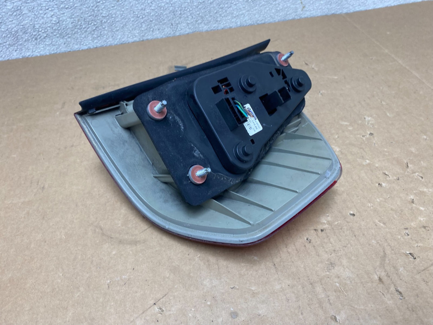 2004 2005 2006 Bmw X3 Left Driver Lh Side Tail Light OEM V4876 DW6