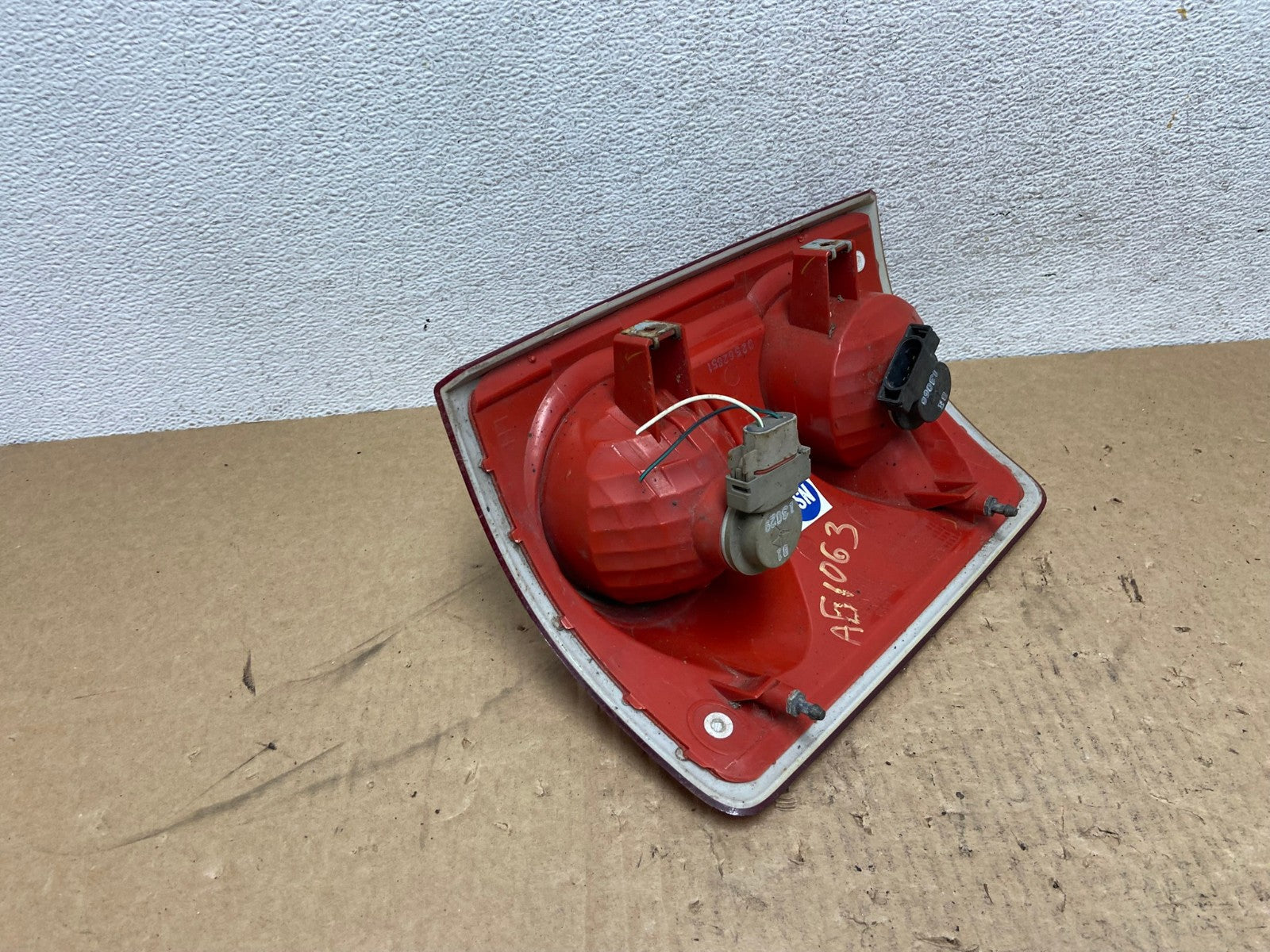 2005-2011 Dodge Dakota Lh Left Driver Side Tail Light AG1063 LK4