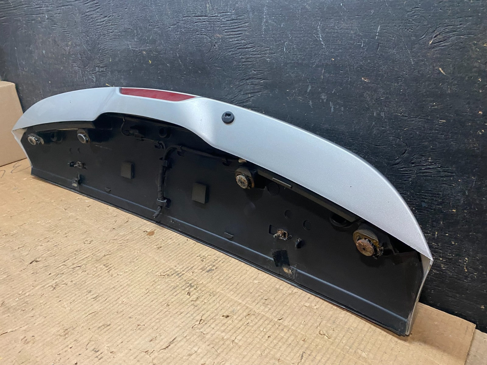 2011 to 2013 Jeep Grand Cherokee Rear Spoiler Wing y6480 DG7