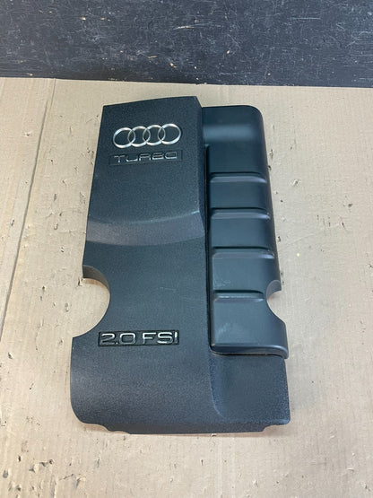 2005 to 2008 Audi A4 2.0L FSI Engine Cover Garnish AD8715 DW0