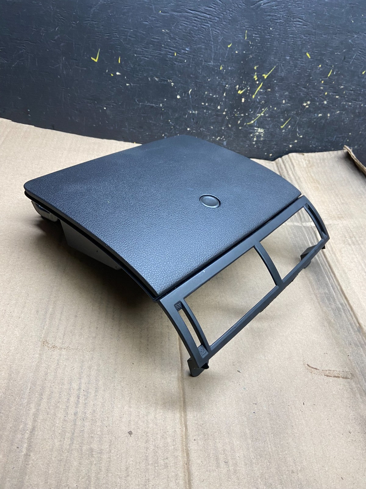 2006-2009 Ford Fusion Mercury Milan Upper Dash Storage Cubby Vent Trim X1663 DG2