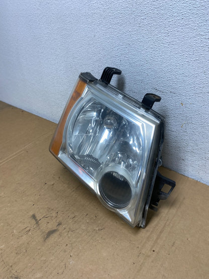 2005-2015 Nissan Xterra Right Passenger RH Headlight AD2765 DW1