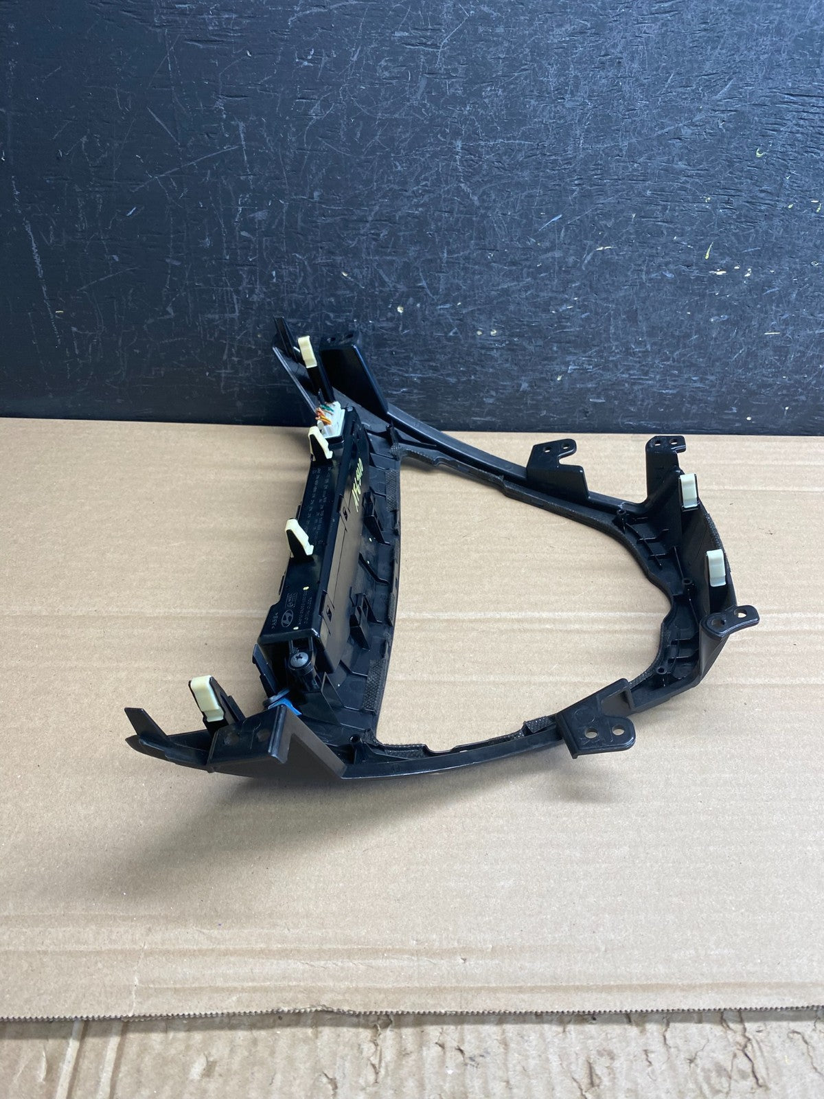 2011-2013 Hyundai Elantra Dash Radio Bezel Clock Display Trim AF6540 DG4