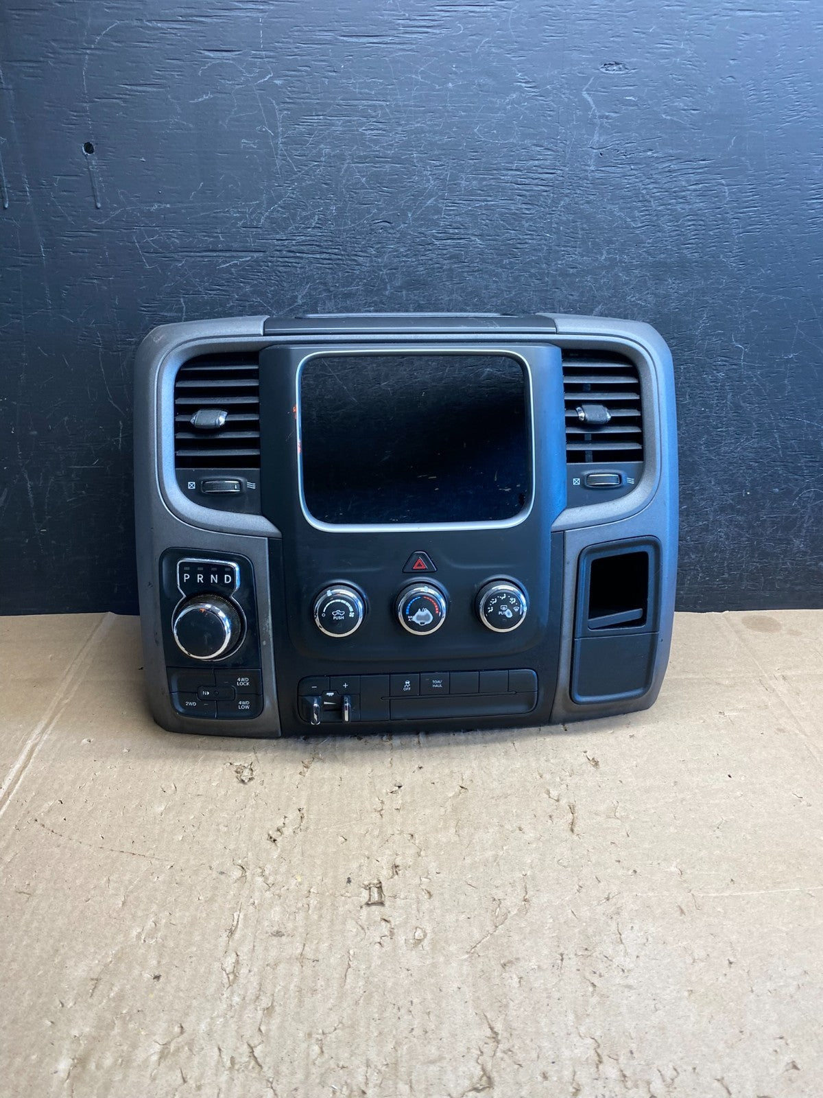 2013-2016 Dodge Ram 1500 Temp A/C Heat Climate Control Dash Trim Bezel aj1634 DG0