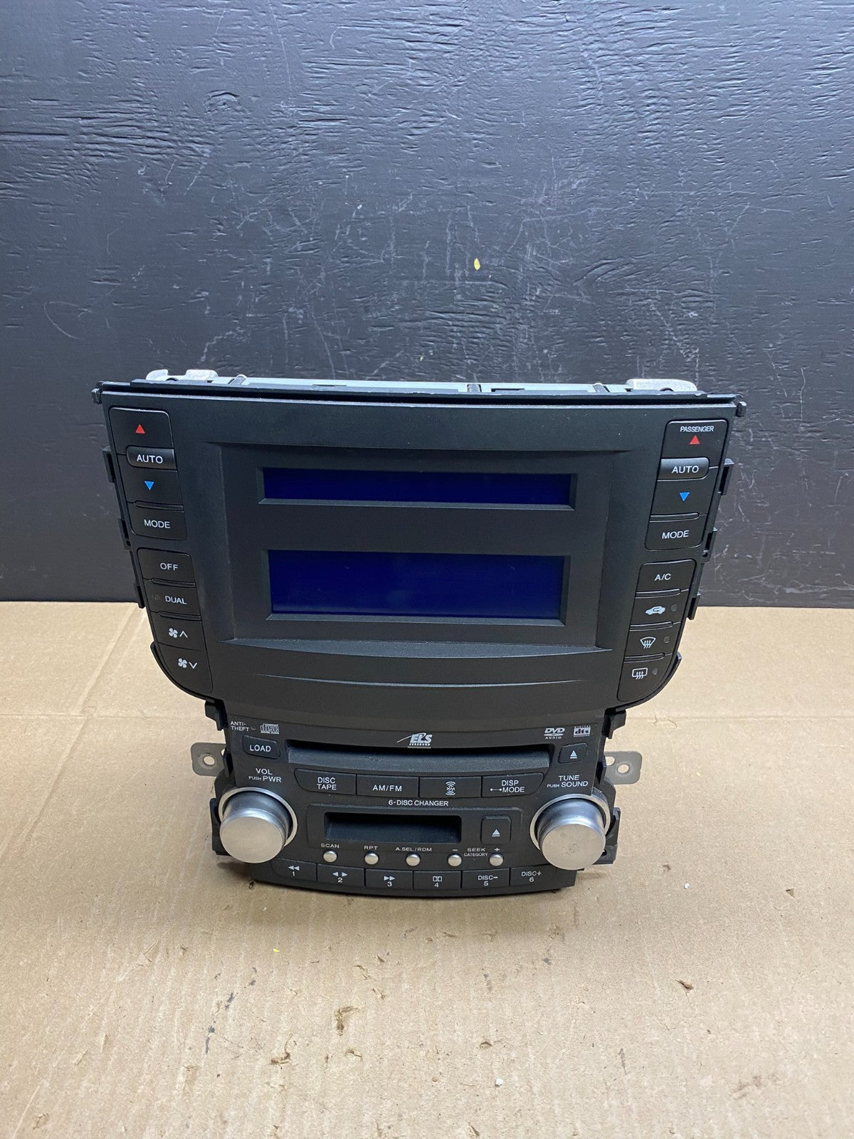 2004 2006 Acura TL CD Player Radio Climate Control OEM AB9462 DG0