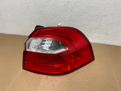2012 to 2017 Kia Rio Sedan Right Passenger RH Tail Light AC5610 LK0