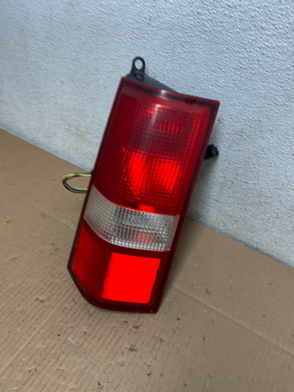 2003 to 2017 Chevrolet Express 1500 Left Driver Side Tail Light L5840 DW1