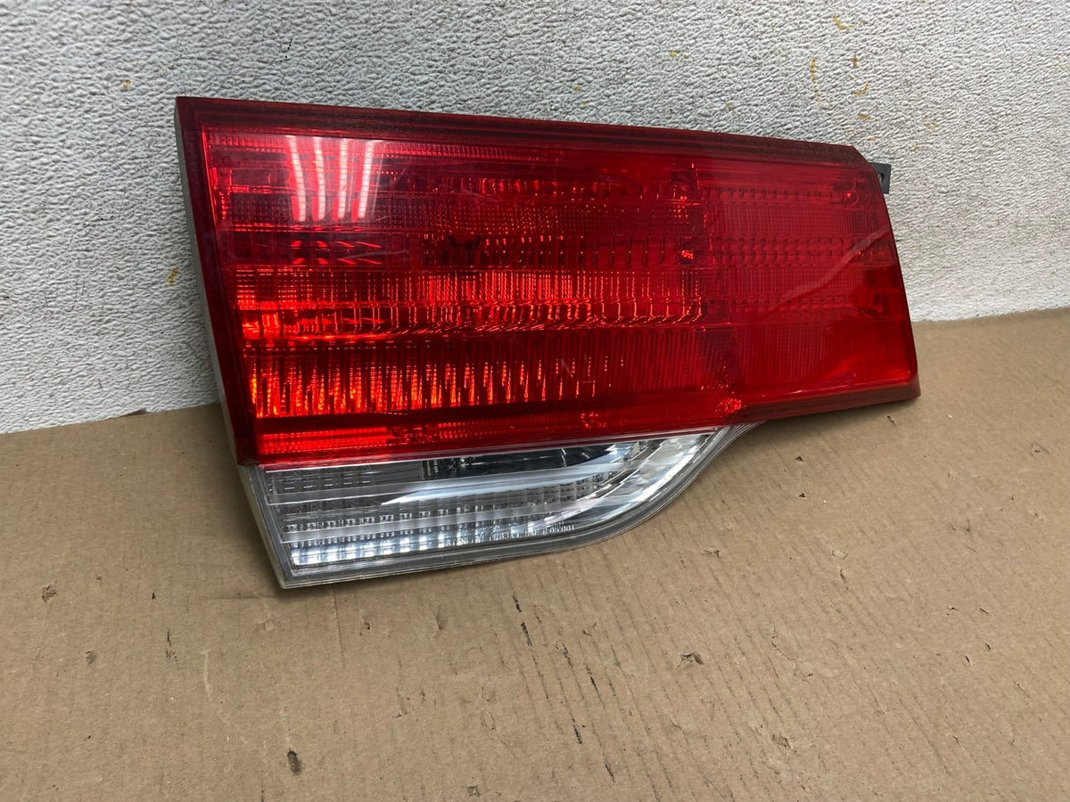 2008 to 2010 Honda Odyssey Left Driver LH Side Tail Light Inner AH5792 LK1