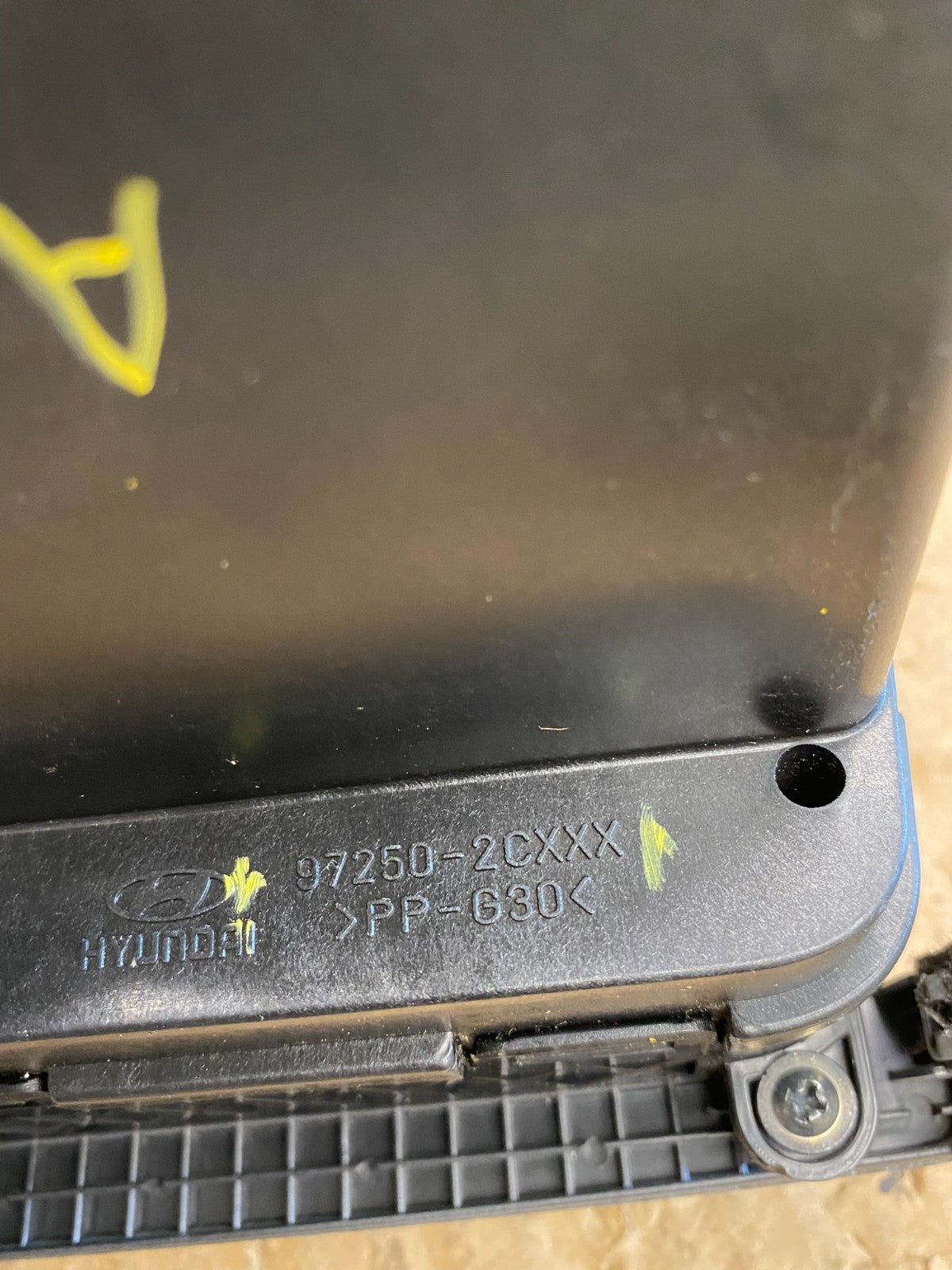 2007-2008 Hyundai Tiburon Center Climate Control Heater A/C ac9635 DG4