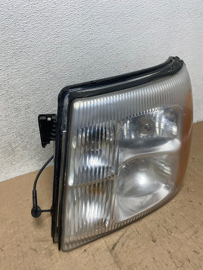 2002 to 2006 Cadillac Escalade Left Driver Lh Xenon HID Headlight AG5377 DW2