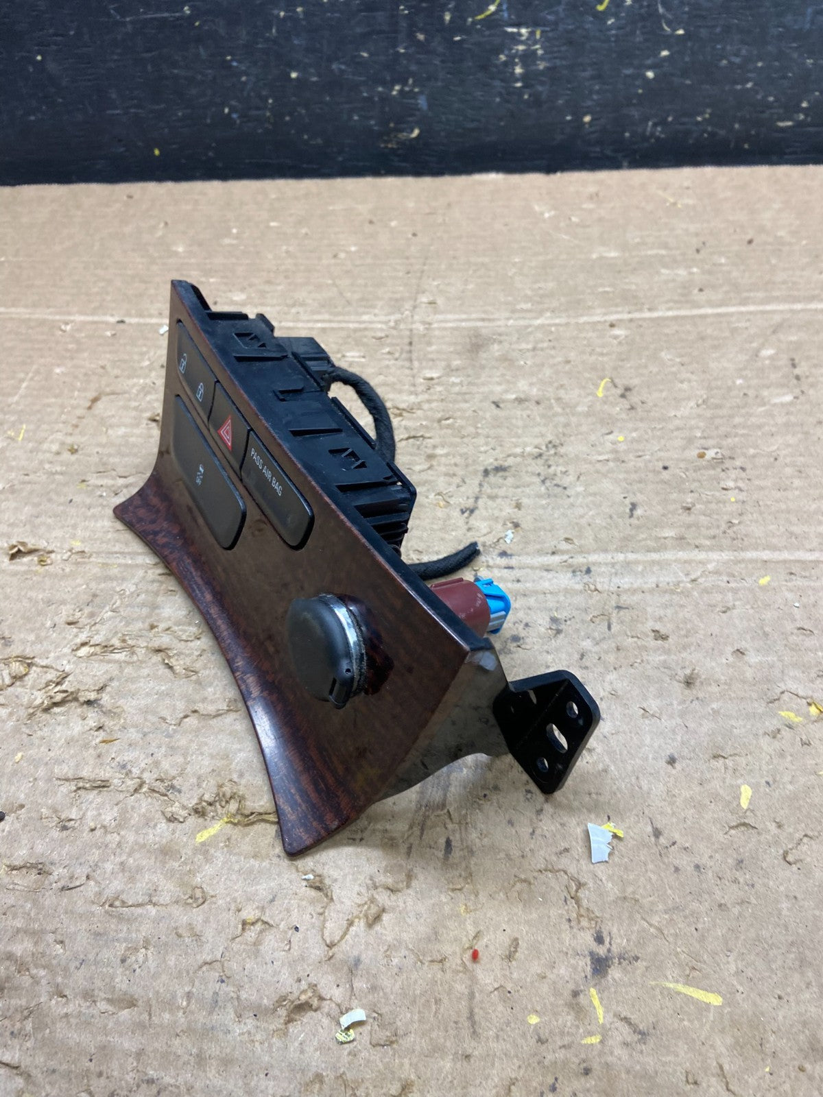 2013-2015 Chevrolet Malibu Center Console Dash Hazzard Switch Lighter W9799 DG2