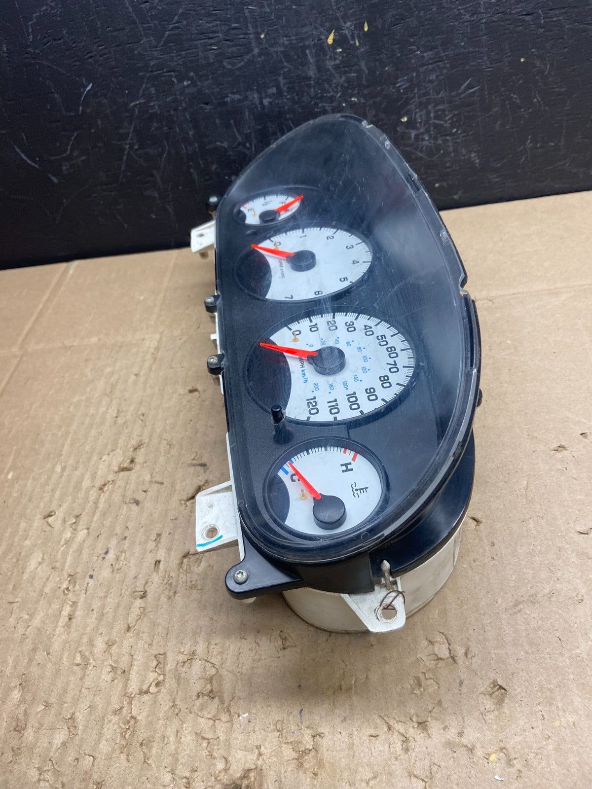2001 Dodge Stratus Speedometer Instrument Cluster Gauge Oem AB9750 DG3