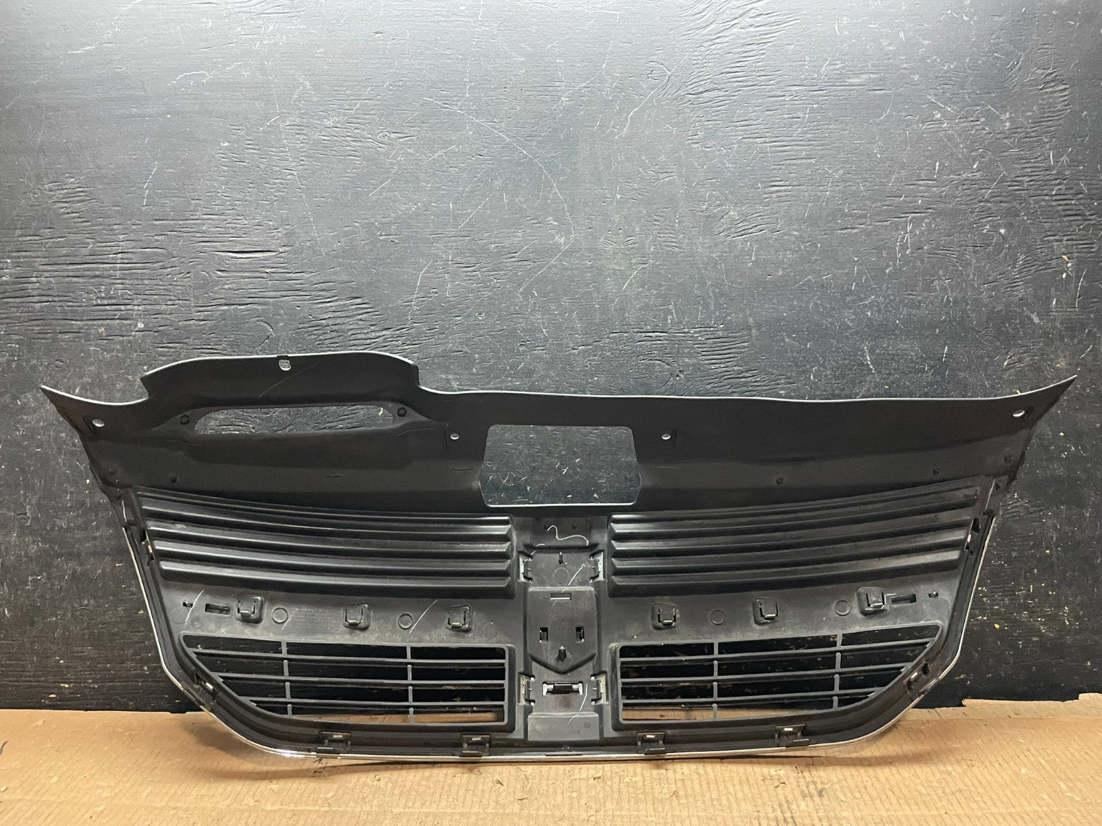 2009 to 2010 Dodge Journey Chrome Front Upper Grill Grille OEM Y6432 DG6