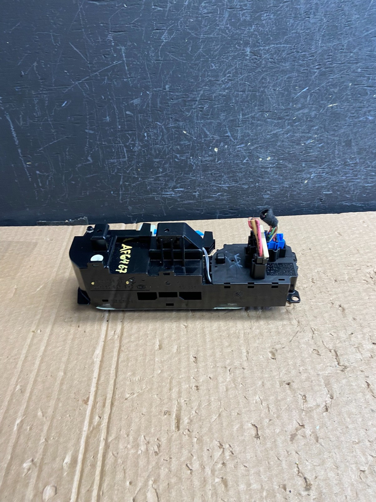 1998-2001 Mercedes ML320 AC Temp Heater Climate Control AF6467 DG3