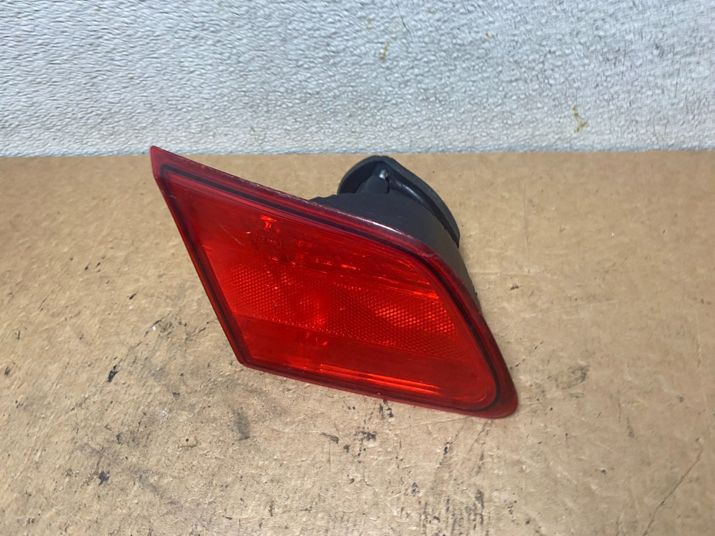 2010-2014 Subaru Legacy Left Driver LH Side Tail Light Inner OEM S7418 DW1