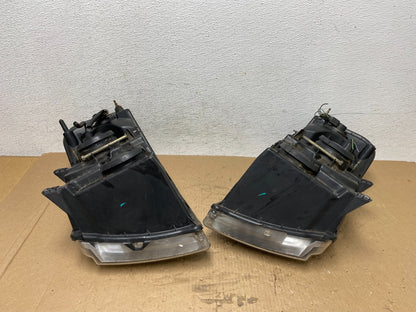 2003 - 2006 Ford Expedition Left+Right Side Headlights Halogen AD7796 DW9