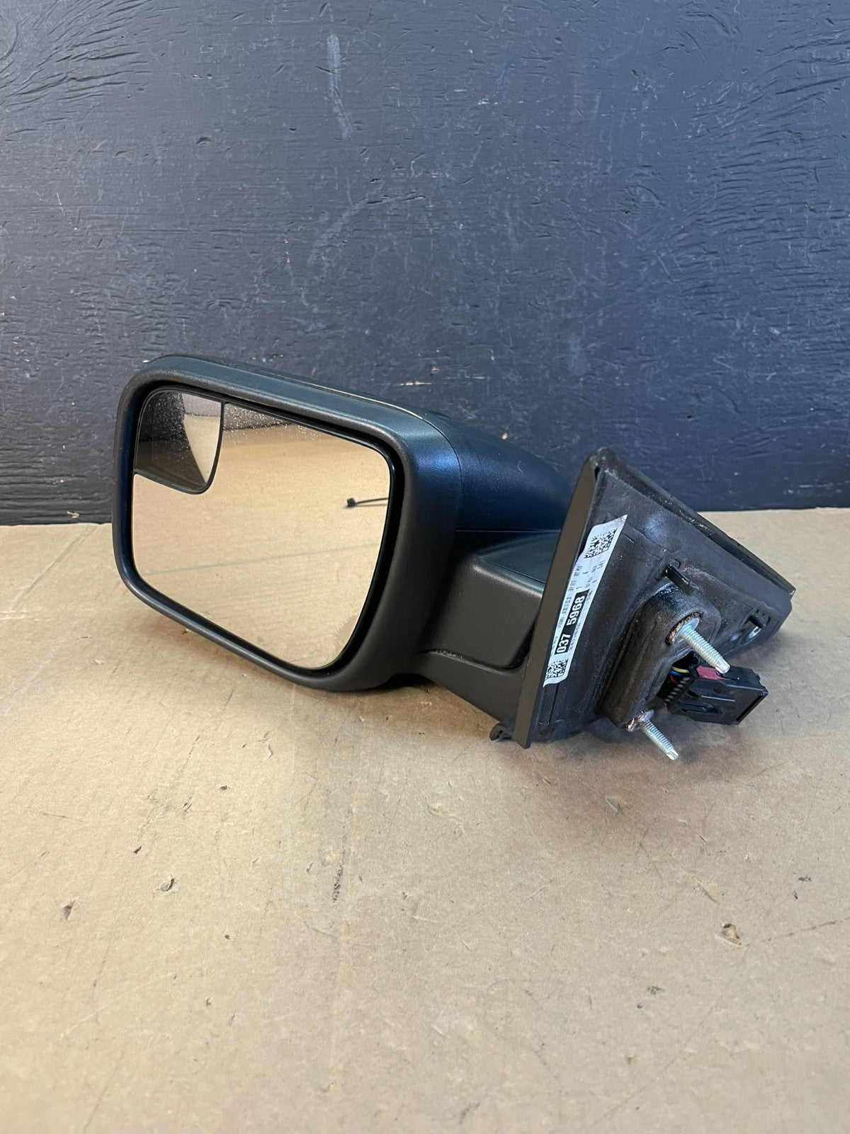 2016 - 2019 Ford Explorer Left Driver View Door Heated Mirror AD5656 DG2