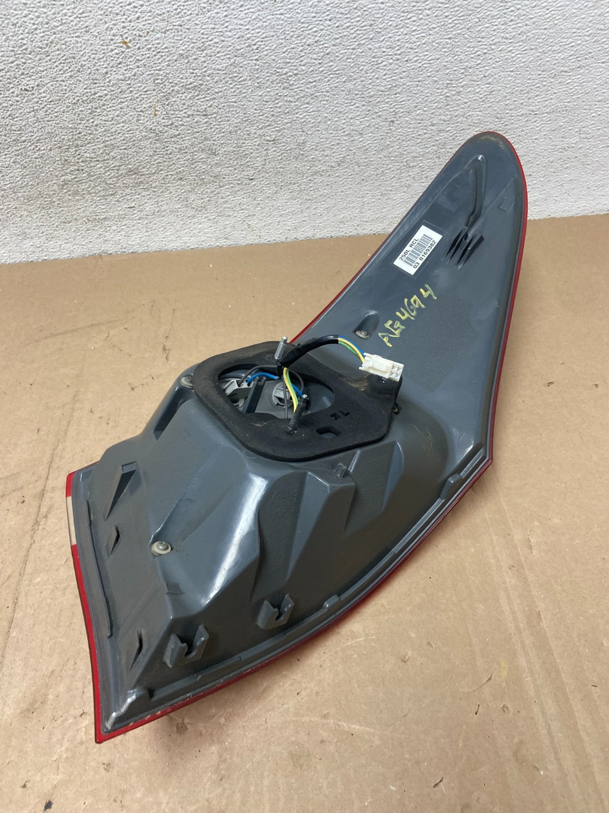 2007-2009 Lexus LS460 LS600H Left Driver LH Side Tail Light AG46946